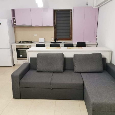 Starfish Apartament Navodari Exterior photo